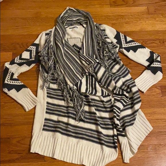 PJ Salvage Fringe Cardigan - Picture 3 of 3